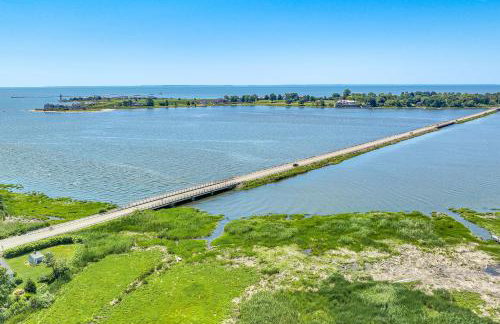 Old Saybrook Home with Screened Porch and Ocean View! - Foto 25