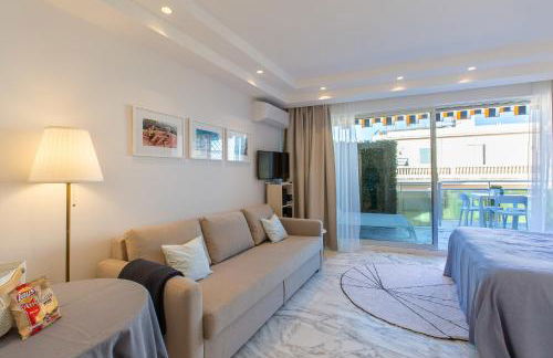 ROYAL PROMENADE Pool Terrace Sea View Air Conditioning - Foto 24