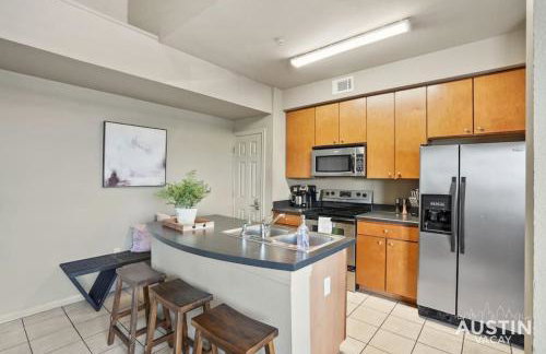 Balcony Views and Ideal West Campus Austin Location - Foto 6