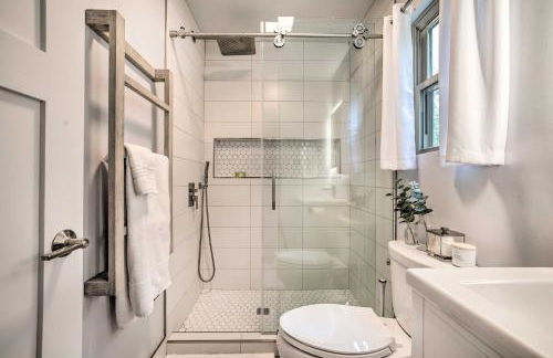 Less Than 2 Mi to the Big House Family-Friendly Home! - Foto 16