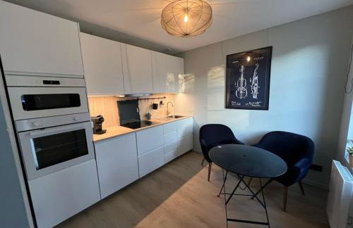 Appartement avec Jacuzzi - Accès Piscine partagée - Foto 9