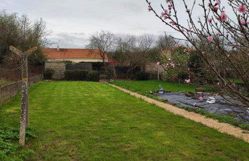 Agréable maison de bourg - Photo 9