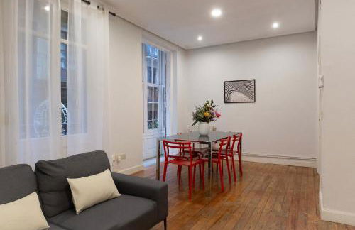 Amplio Apartamento en Casco Viejo - Corazón de Bilbao - Foto 2