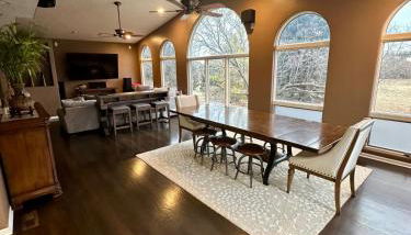 Spacious 4-bed family home with park views - Foto 2