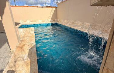 Casa próximo a plataforma de pesca com piscina e churrasqueira - Foto 13