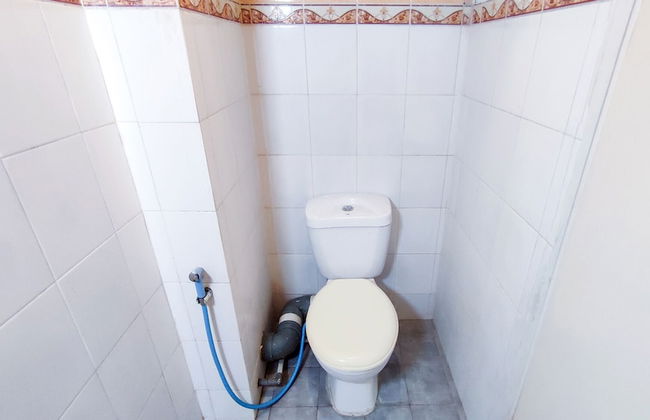 Lily Room at Apartment Cibubur Village - Foto 18