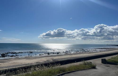 Coastal Apartments No 1 - Photo 41