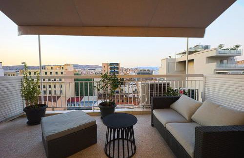 Piraeus Harbor Hideaway - Foto 26