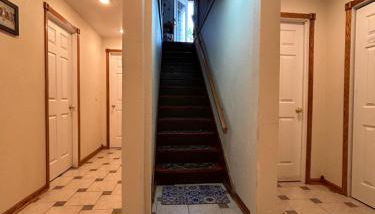 Iowa Nice, Winterset - Photo 3