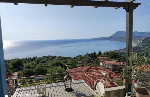 Stone house 1883 Kymi with pool - Photo 11