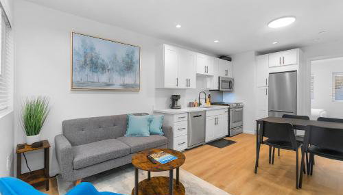 The Cloudbreak Townhome - 88 Walkscore! - Foto 2