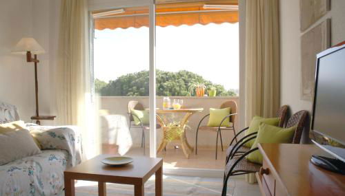 Apartamento ideal para relajarse y disfrutar - Photo 2