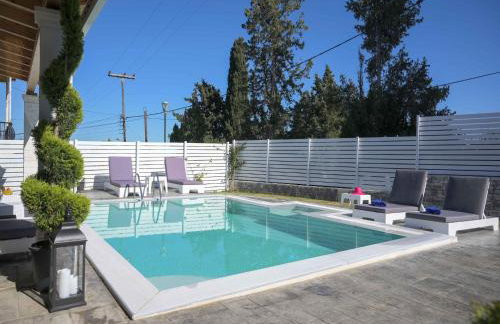 Villa in Messonghi with Pool and Sea Nearby - Foto 9