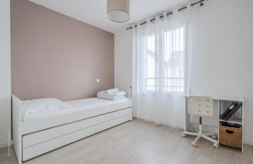 Magnifique maison avec jardin - proche Disney - 6p - Foto 22