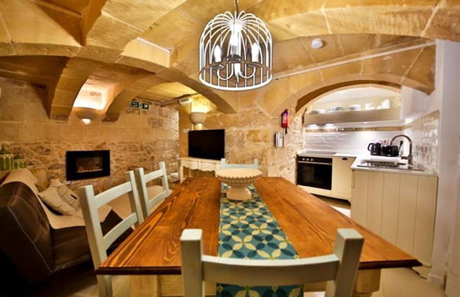 Myn Zondadari - Foto 15