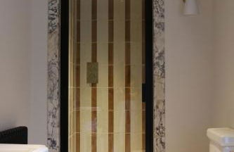 Spacious Luxury Apartment in the Heart of Shrewsbury Sleeps 6 - Photo 18