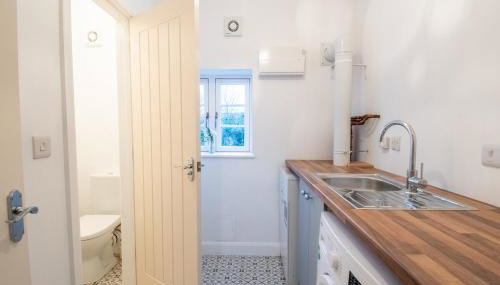 Character Cottage Nr Peak District and Alton Towers - Foto 3