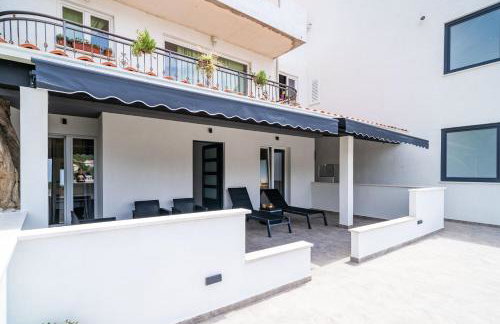 Hidden Gem Apartment - Photo 28