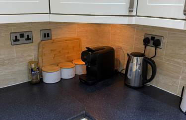 Newly refurbished- Awesome very central flat in famous Notting Hill with a balcony - Foto 14