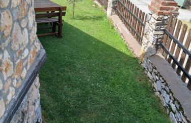 Artemis' Stone House - Photo 26