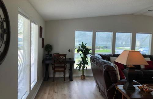 748P Z2b VILLAGE OF DEL MAR by REMAX Premier - Foto 5