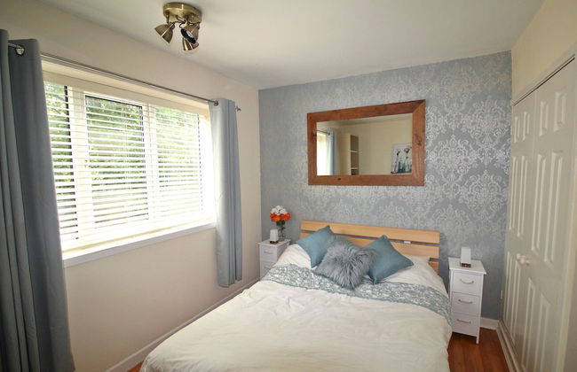 Balcony Apartment - Spacious 2 Large Beds - Photo 2