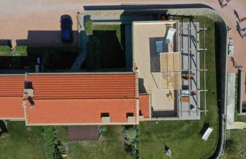 Incanto sul mare con enorme terrazza e piscina - Foto 17