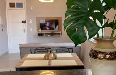 Apt 400 metros da Praia do Forte em Cabo Frio - Foto 1