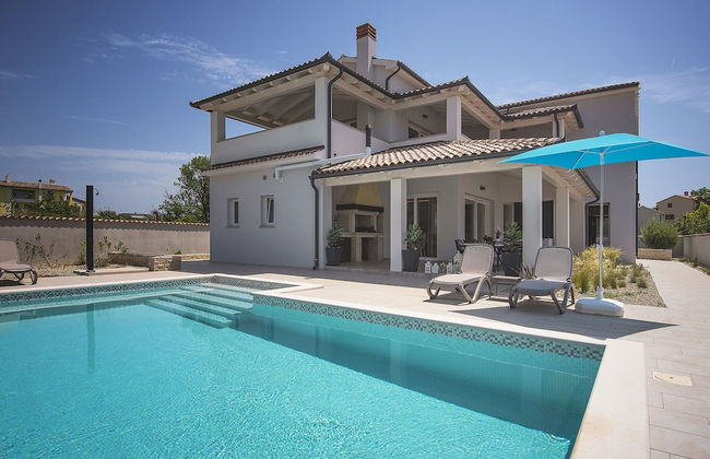 Villa With Pool in Premantura - Foto 23