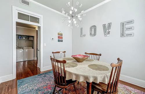 Cozy Quiet St Augustine Private Condo - 2bed, 1 bath, Sleeps 6, Steps to Historic St Augustine Center & All Tourist Attractions, Restaurants, Cafes, Backyard, Porch - Foto 12