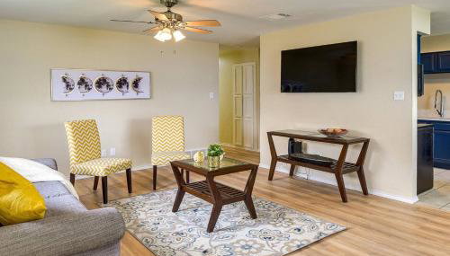 Quiet Stay for Work Trip or Getaways in Waxahachie - Foto 5