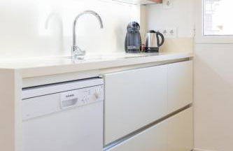 ApartUP Valencia Opera - Photo 17