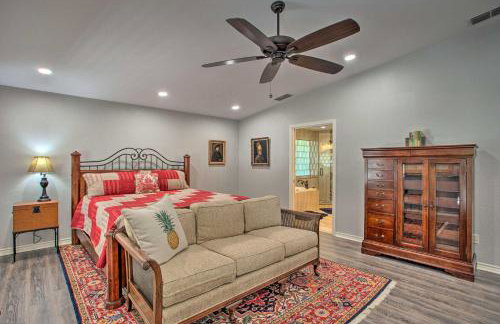 Holly Lake Retreat w/ 2 Community Pools & Yard - Foto 13