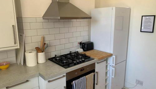 Tree Tops Apartment in Tunbridge Wells - Foto 5, stove