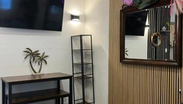 Stunning Little Havana Suites Close to airport, Calle Ocho, Brickell, Wynwood and the Beaches - Free Parking - Foto 3