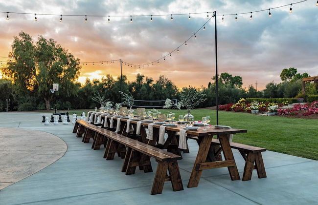 Wilson Creek Manor By Avantstay Sleeps 10! Amazing Estate w/ Pool & Game Room - Photo 41