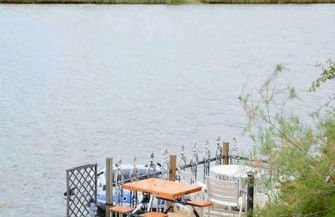 A unique, off-grid Eco Friendly Beach House. - Foto 58