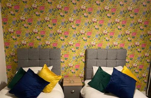 Exquisite & Contemporary 2 Bed Apartment w Parking 10 mins walk to Papworth, Addenbrookes hospitals & Bio Medical Campus - Foto 20