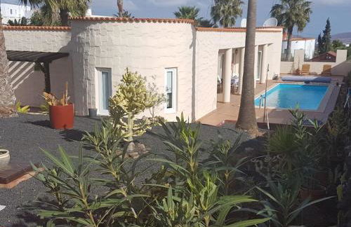 Doce Palmeras, stunning villa in beautiful gardens - Foto 22