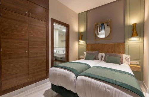 BiBo Suites Real Chancilleria - Photo 61