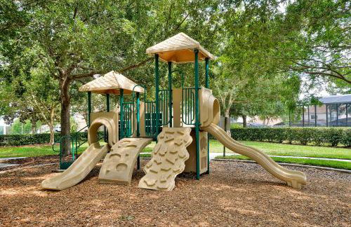 The Perch-2 Miles from Disney, Movie Theatre & Water Park - Foto 65