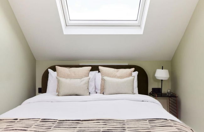 The Langthorme Park Place - Trendy 3bdr House With Garden and Study Room - Foto 25