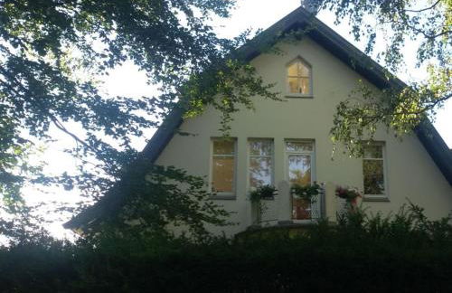 "Villa am Waldweg" Comfortable holiday residence - Foto 3