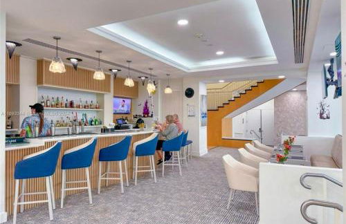 Condo, Breathtaking Water views, King Suite, Hilton Property - Foto 12