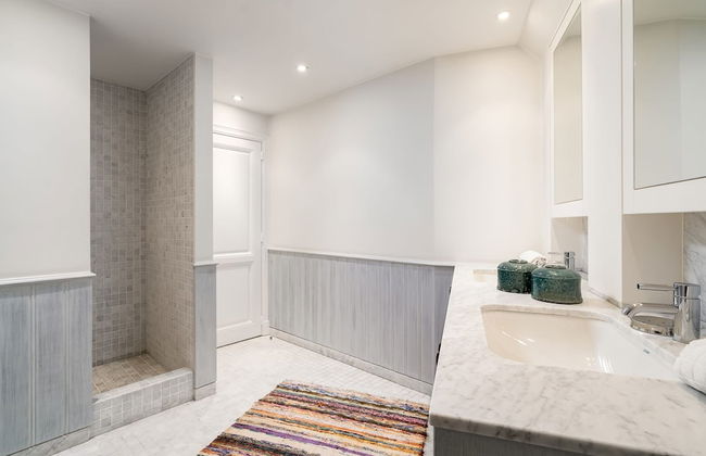 Stunning Penthouse With Free Parking and sea View - Foto 62