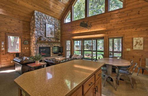 Alluring Nisswa Cabin on Gull Lake with Fireplace! - Foto 14