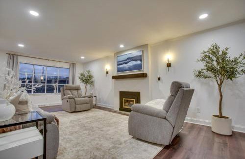 Zook Manor with Hot tub Firepit and Game Room - Foto 5