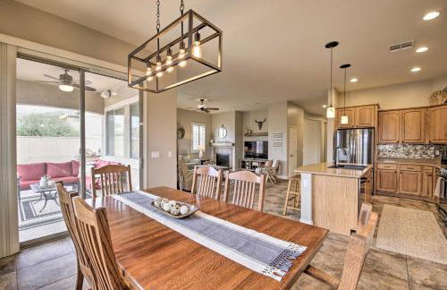 Game Room, Patio! Family-Friendly Goodyear Home - Foto 9