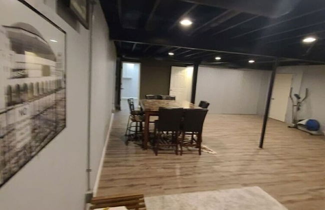 Remodeled and Inviting Free EV Charging Station Level 2 - Photo 73