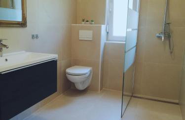 Lavender House - Photo 29